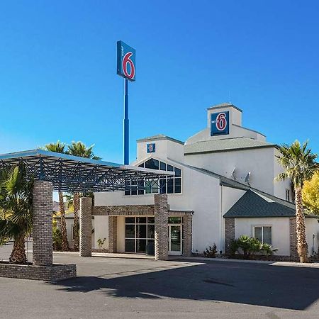 Motel 6 Beatty - Death Valley Екстериор снимка
